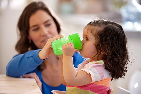 Perfect match: Find the best sippy cup to support your baby&rsquo;s development stage